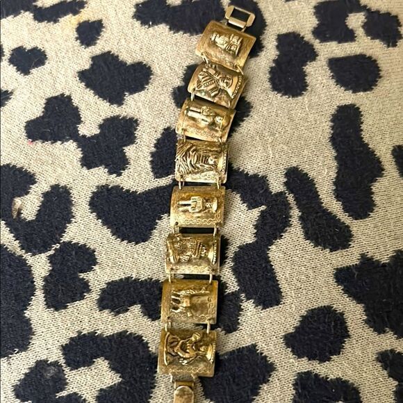 Peru Vintage 900 Silver Charm Bracelet - Picture 1 of 3